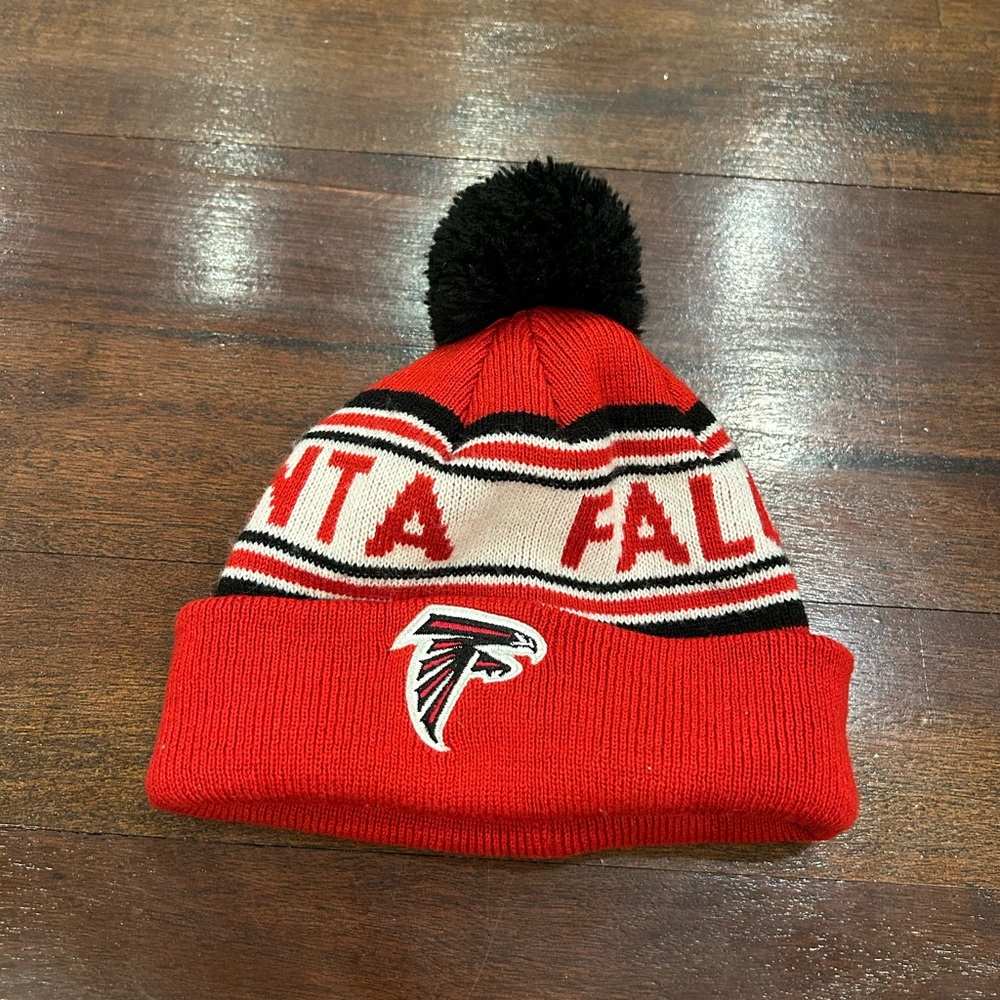 Falcons beanie
